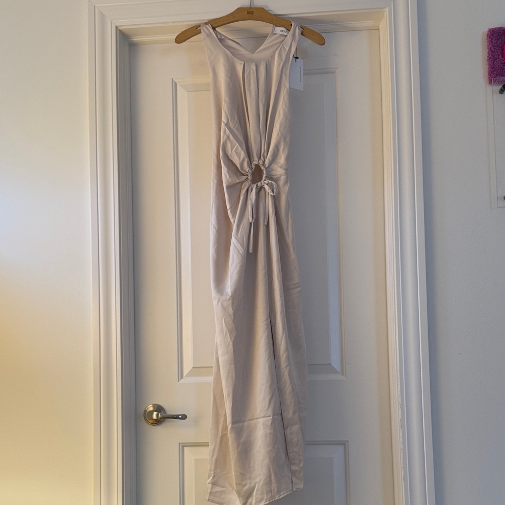 Elegant bone Sleeveless Dress